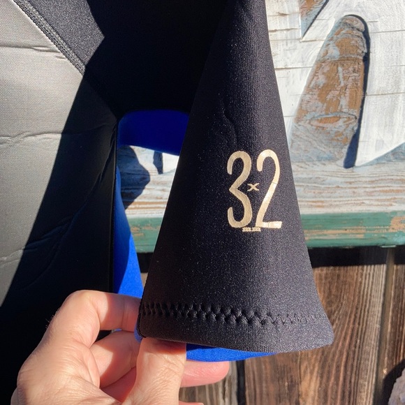 Sorento 3x2mm Shorty Wetsuit Mens medium - Picture 2 of 6